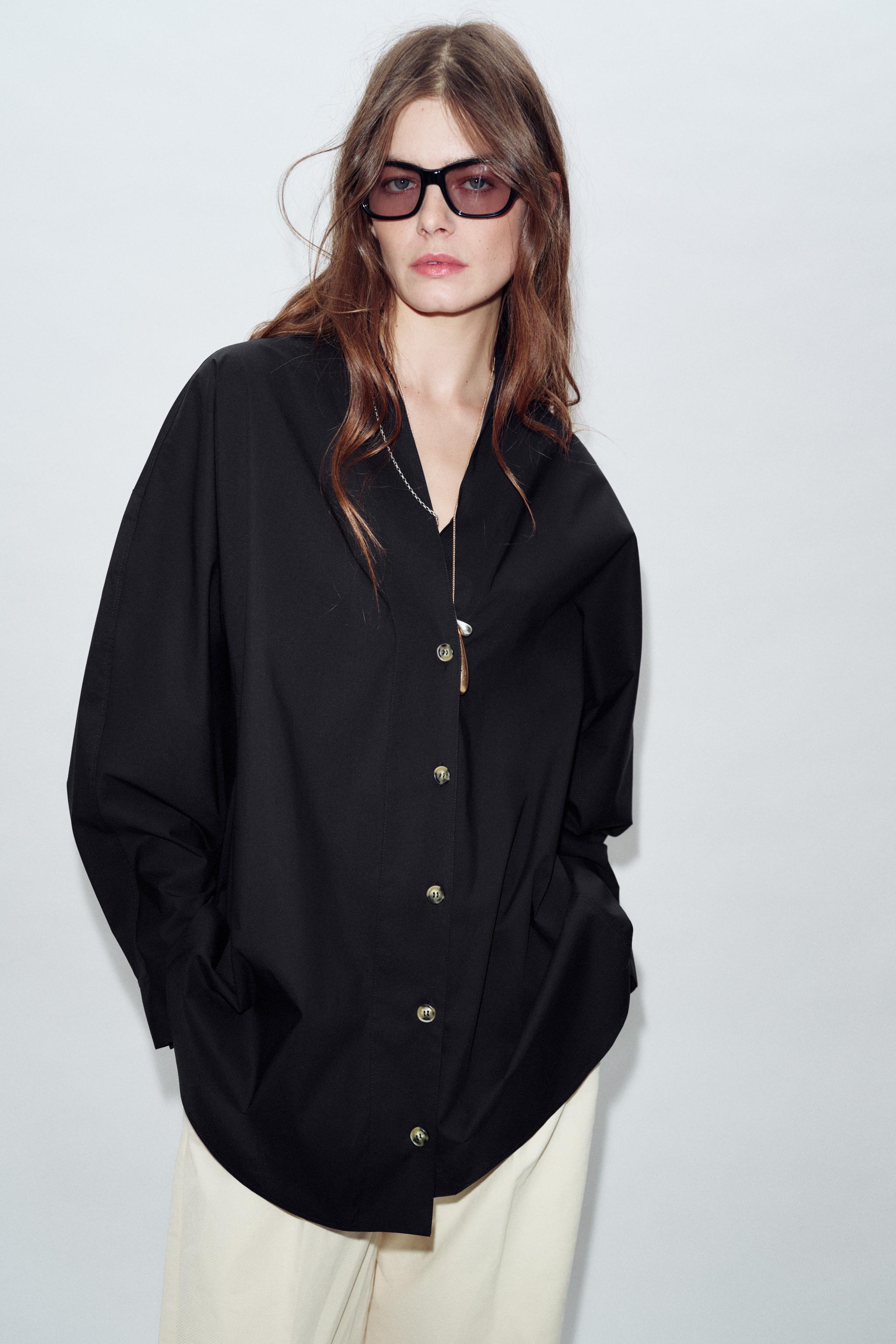 CHEMISE EN POPELINE AVEC COL V